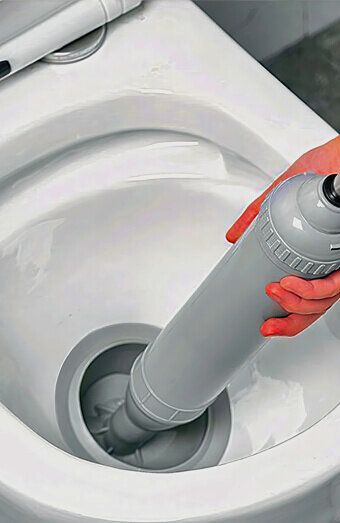https://beaconsfieldblockeddrains.com.au/uploads/2025/07/blocked-toilet-64872.jpg
